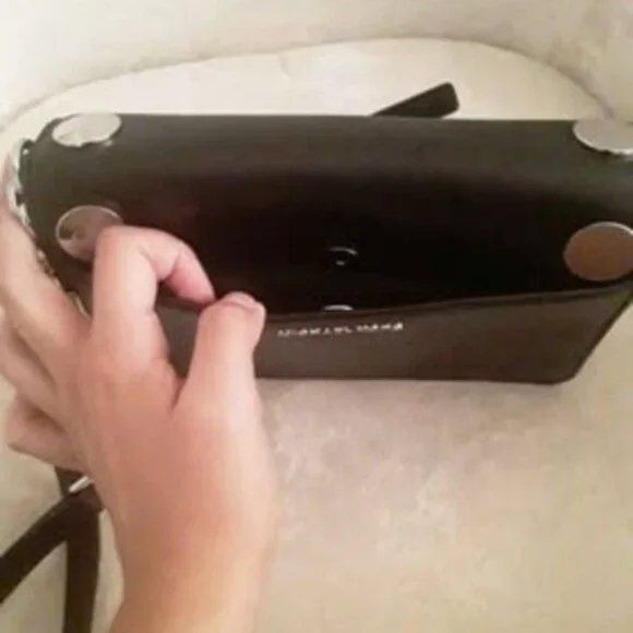 Excellent Condition Michael Kors Genuine Leather Rivington Stud Crossbody Purse - Picture 3 of 6